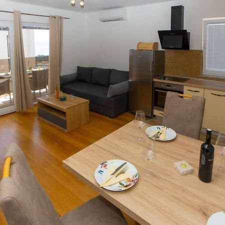 מאקרסקה Apartments Vladimir #3 מראה חיצוני תמונה